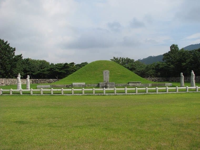 Tomb of King Suro